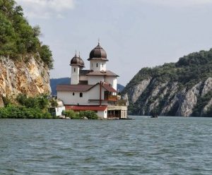 Mănăstirea Mraconia